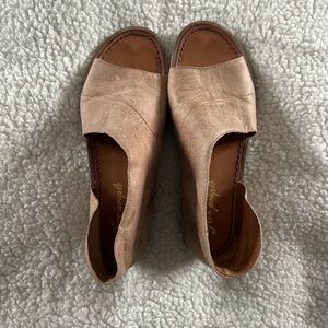 Free People Tan Open-Toe Shoes
